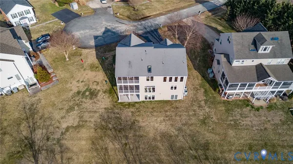 $1,000,000 | 175 Shellfield Lane, Colonial Beach, VA 22443