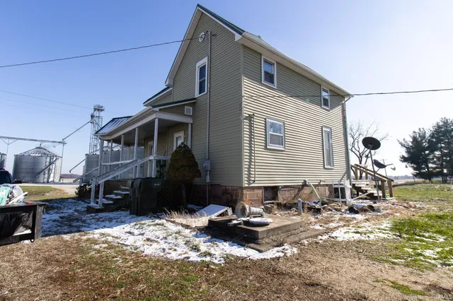 $199,000 | 18577 Chauncey Road, Sumner, IL 62466