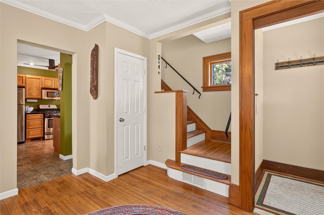 148 Rawlinson Road Irondequoit, NY 14617 - Photo 22 of 50