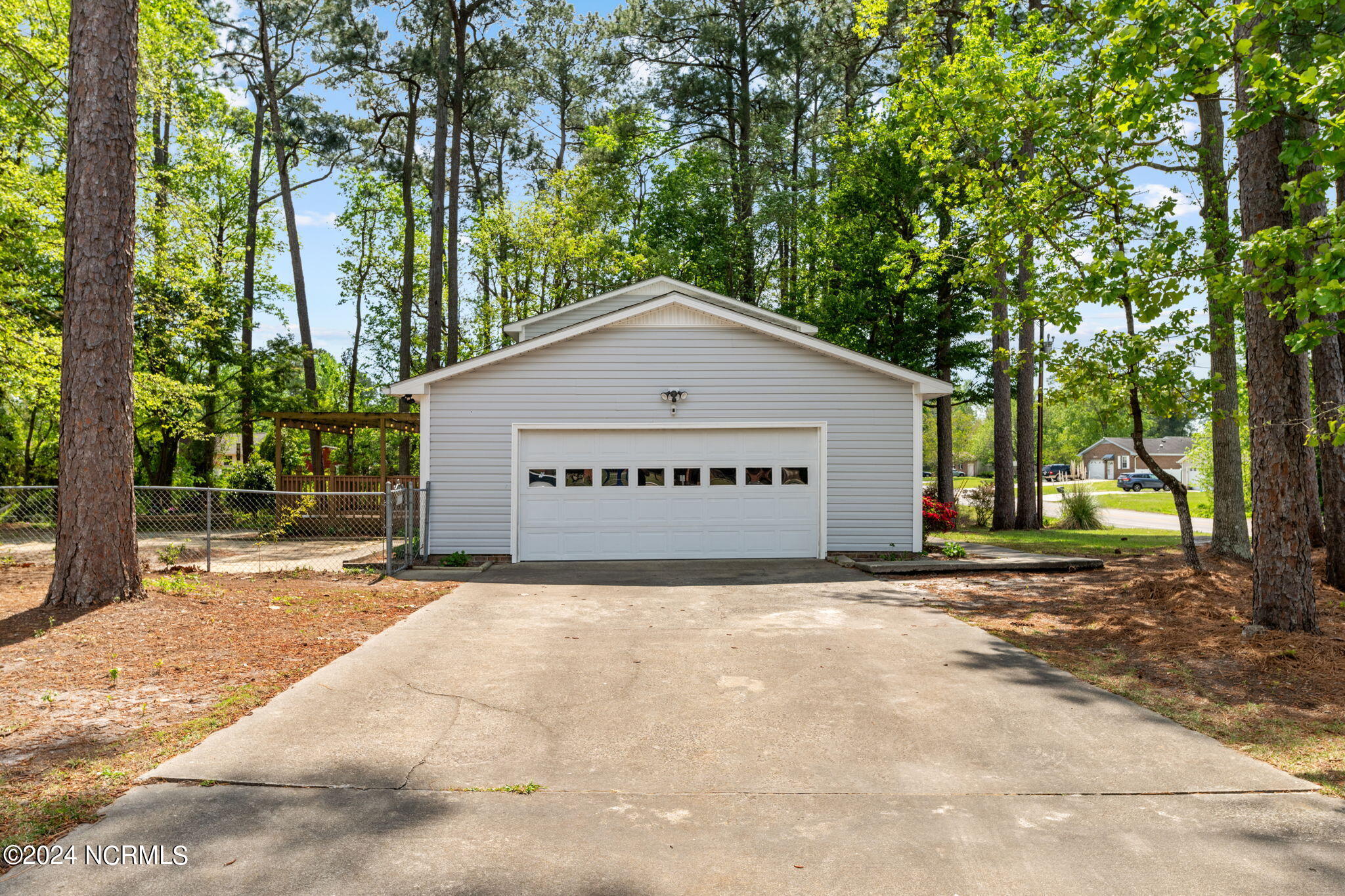 200 Manchester Road Havelock, NC 28532 - Photo 35 of 36 Two Car Garage