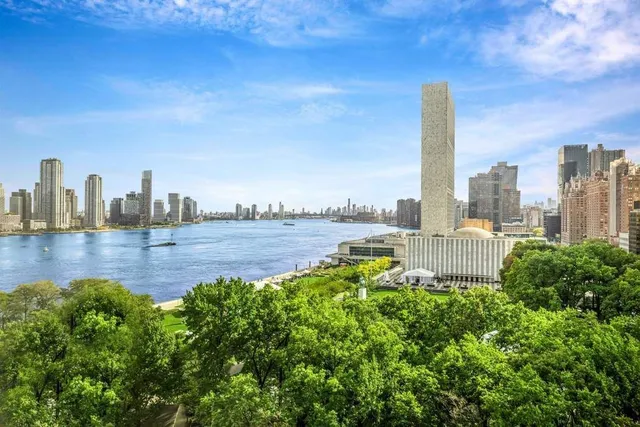 a view of front door
