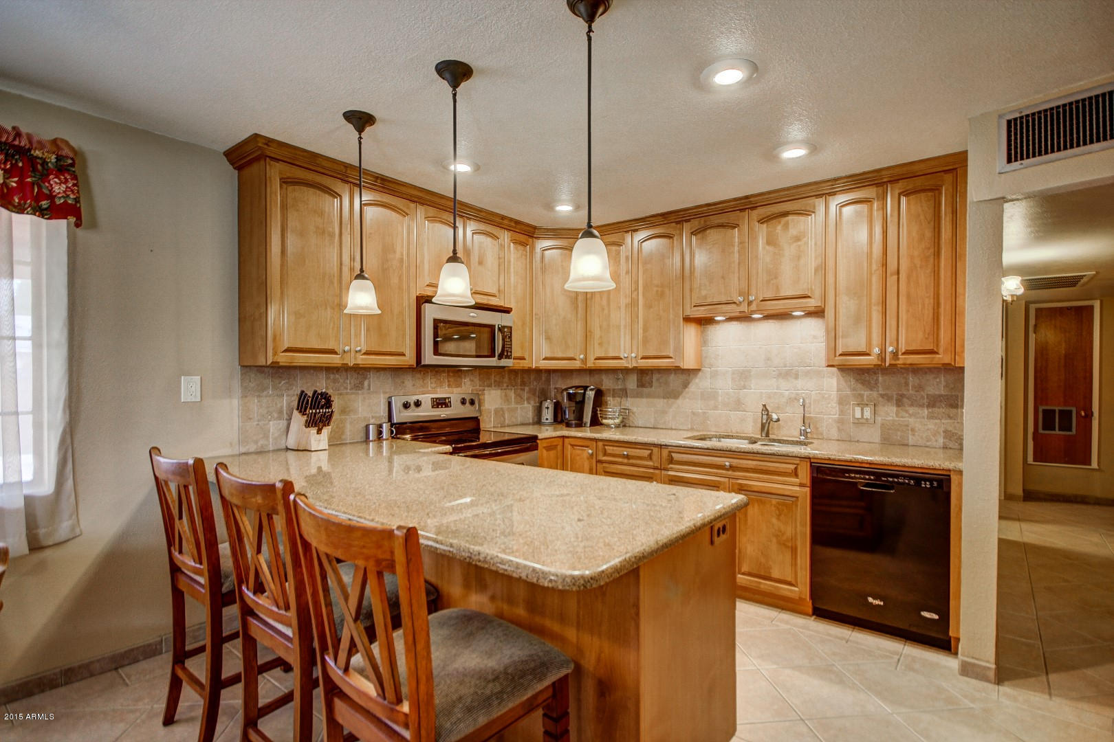 3126 West Bloomfield Road Phoenix, AZ 85029 - Photo 10 of 27 Bloomfield (9)
