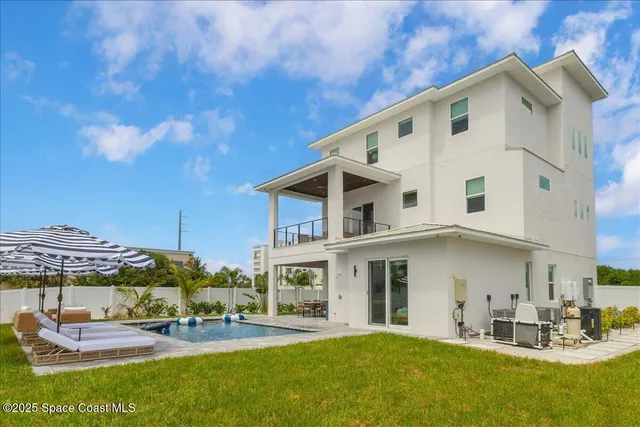 $3,500,000 | 2050 South Atlantic Avenue, Cocoa Beach, FL 32931