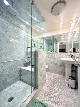 $4,600 | 312 America, Newport, RI 02840