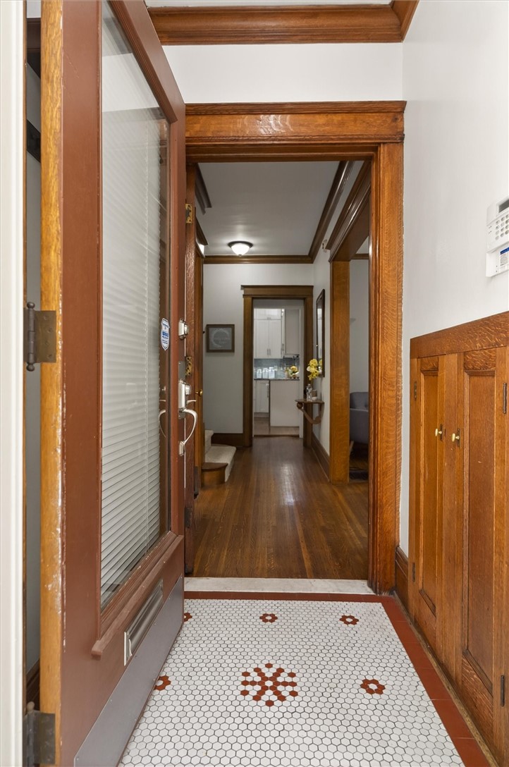 34 Erion Crescent Rochester, NY 14607 - Photo 2 of 49 entrance, vestibule with tile