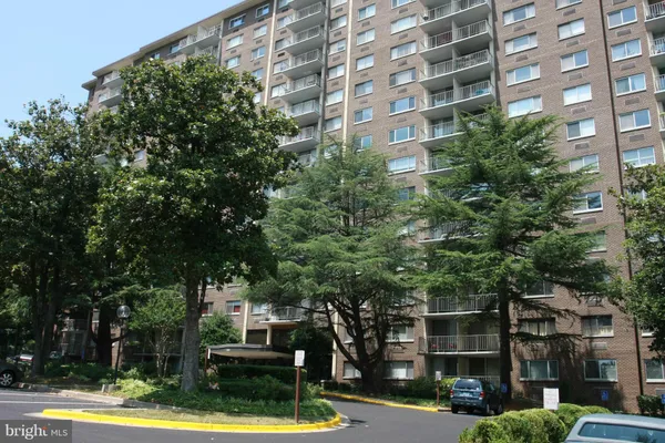 $1,695 | 2059 Huntington Avenue, Unit 909, Alexandria, VA 22303