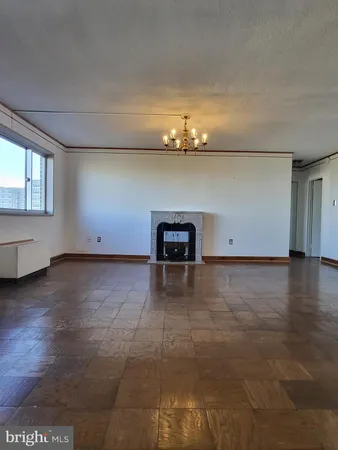 $1,695 | 2059 Huntington Avenue, Unit 909, Alexandria, VA 22303