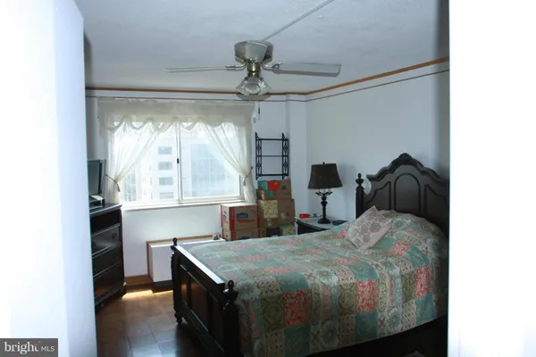$1,695 | 2059 Huntington Avenue, Unit 909, Alexandria, VA 22303