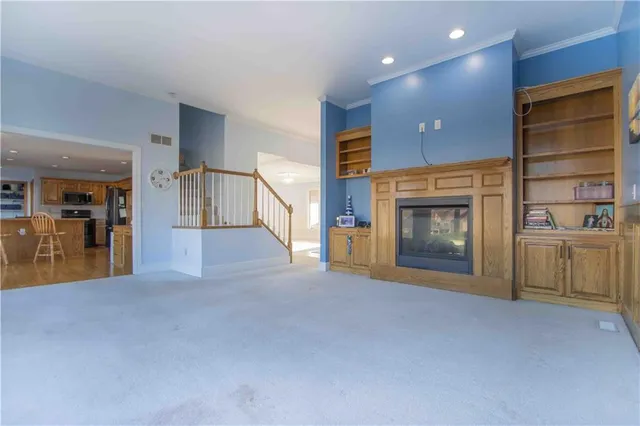 $449,900 | 1219 Pembrooke Drive, Warrensburg, MO 64093