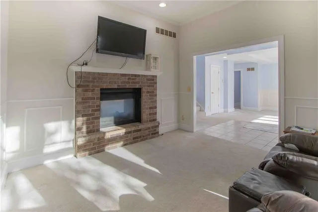 $449,900 | 1219 Pembrooke Drive, Warrensburg, MO 64093