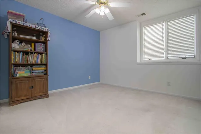 $449,900 | 1219 Pembrooke Drive, Warrensburg, MO 64093