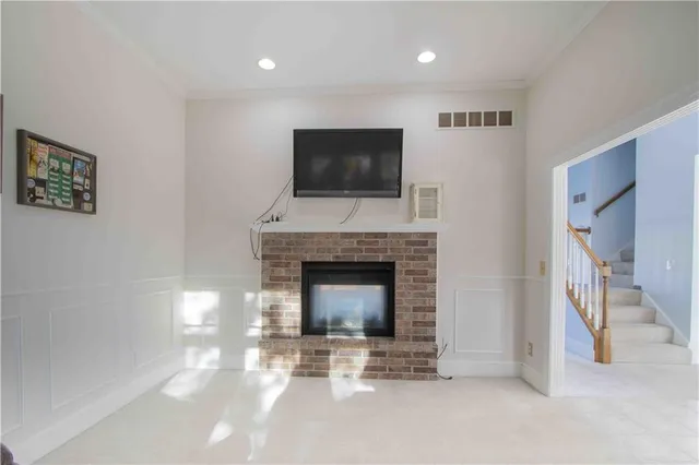 $449,900 | 1219 Pembrooke Drive, Warrensburg, MO 64093