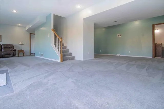 $449,900 | 1219 Pembrooke Drive, Warrensburg, MO 64093