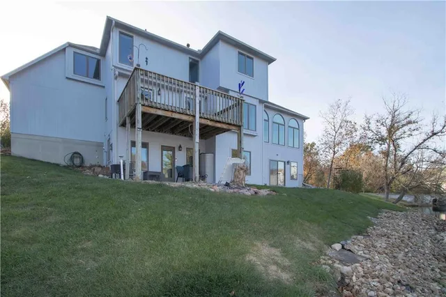 $449,900 | 1219 Pembrooke Drive, Warrensburg, MO 64093