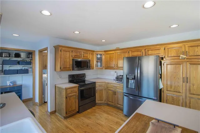 $449,900 | 1219 Pembrooke Drive, Warrensburg, MO 64093