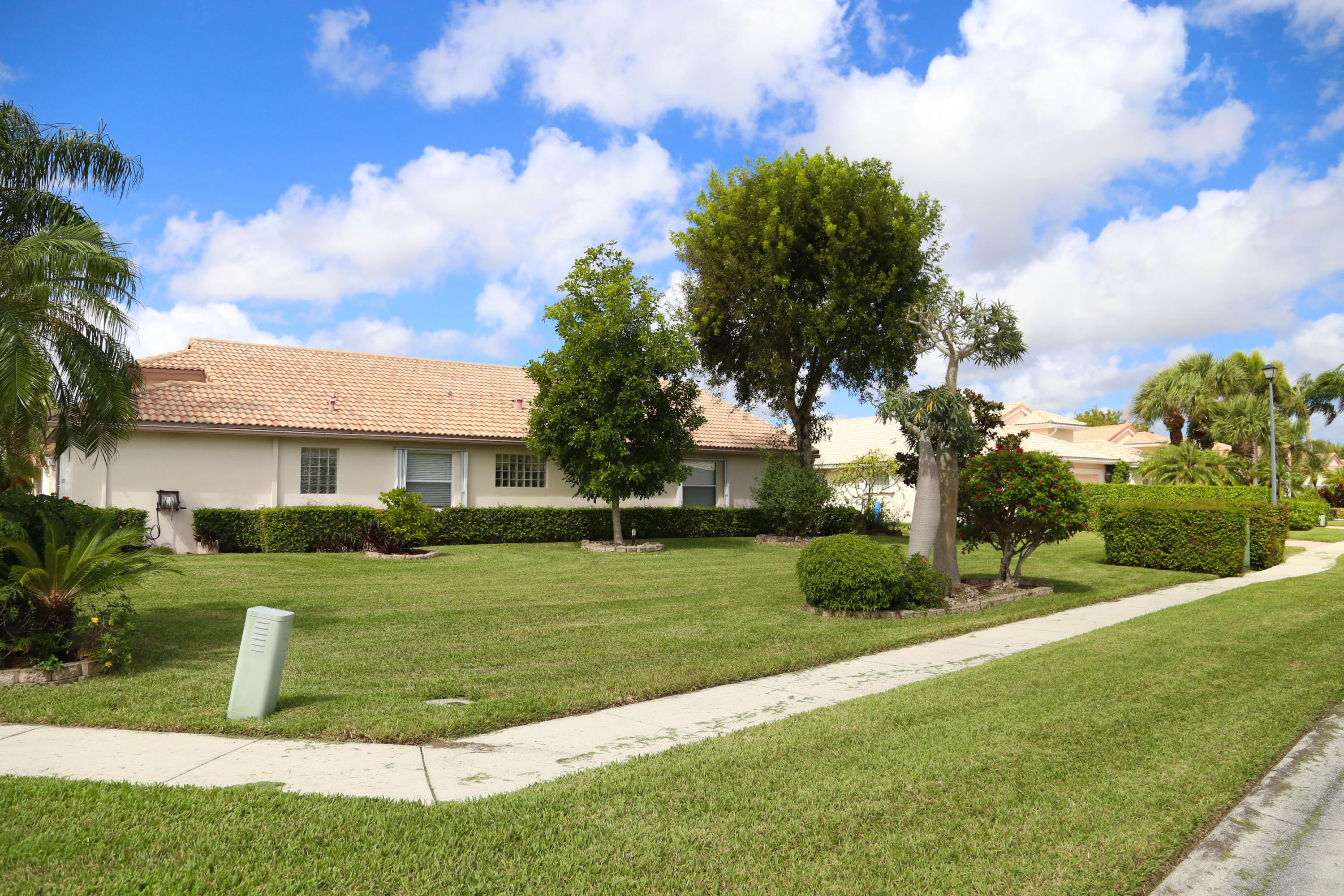 8721 Chunnel Drive Boca Raton, FL 33433 - Photo 7 of 57 IMG_1114