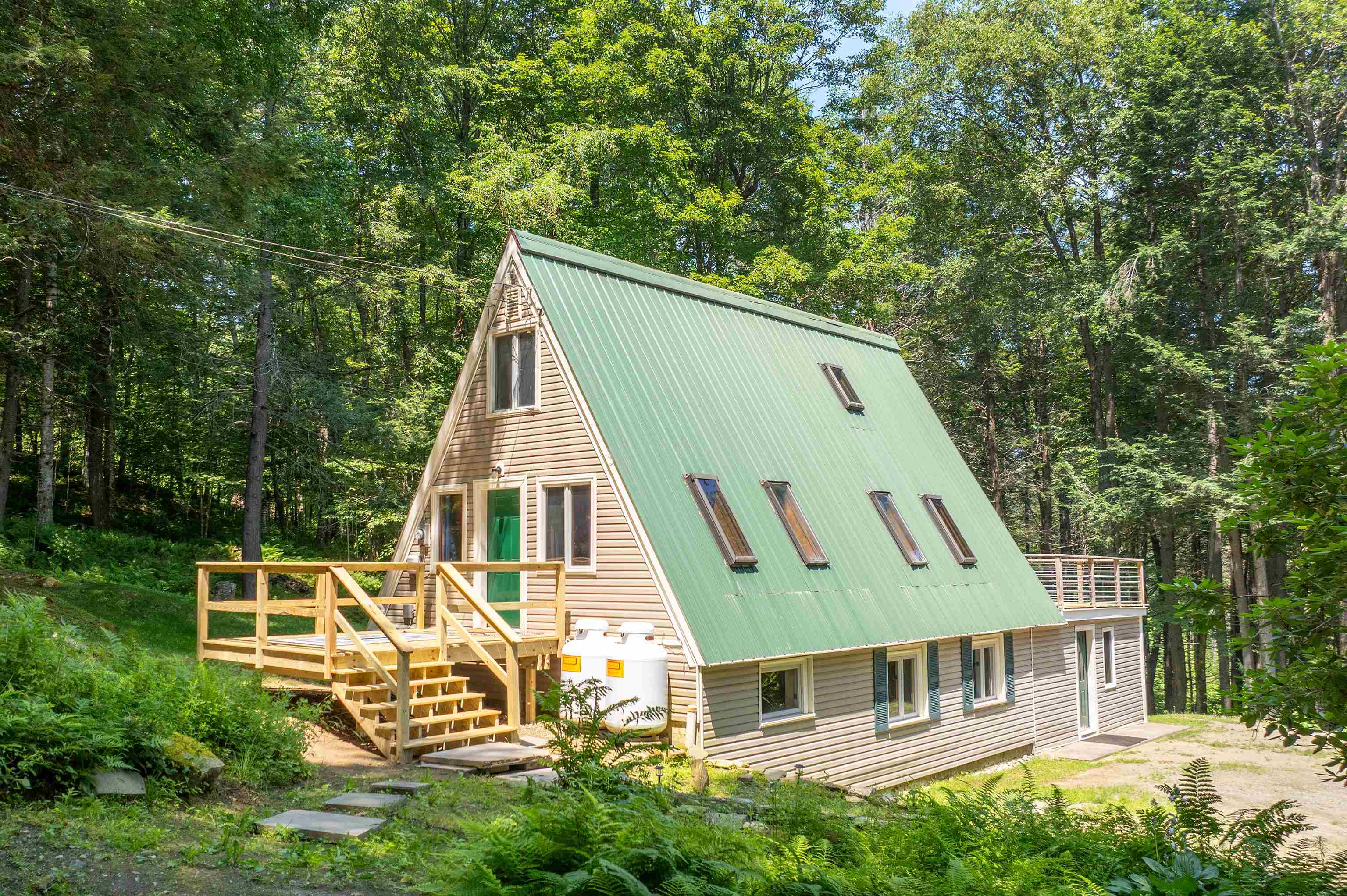 18 Hemlock Hill Road Newfane, VT 05345 - Photo 1 of 40