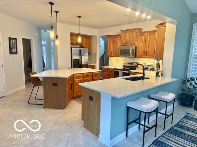 4637 Shadow Ridge Boulevard Greenwood, IN 46143 - Photo 3 of 43