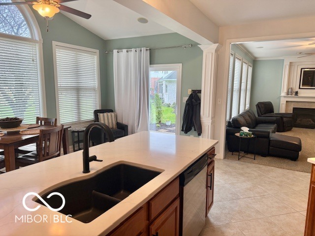 4637 Shadow Ridge Boulevard Greenwood, IN 46143 - Photo 7 of 43