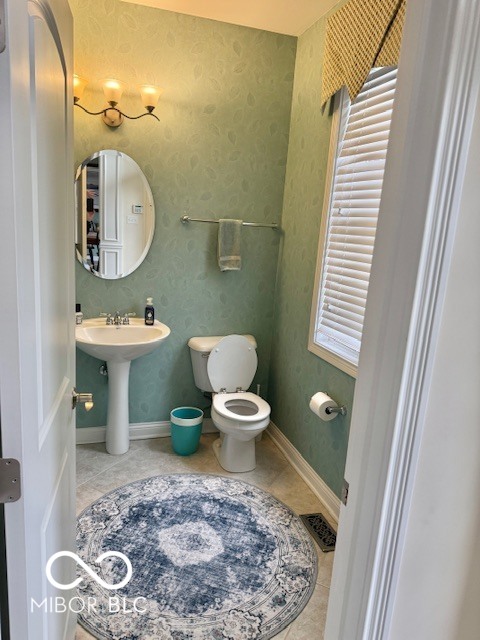 4637 Shadow Ridge Boulevard Greenwood, IN 46143 - Photo 10 of 43