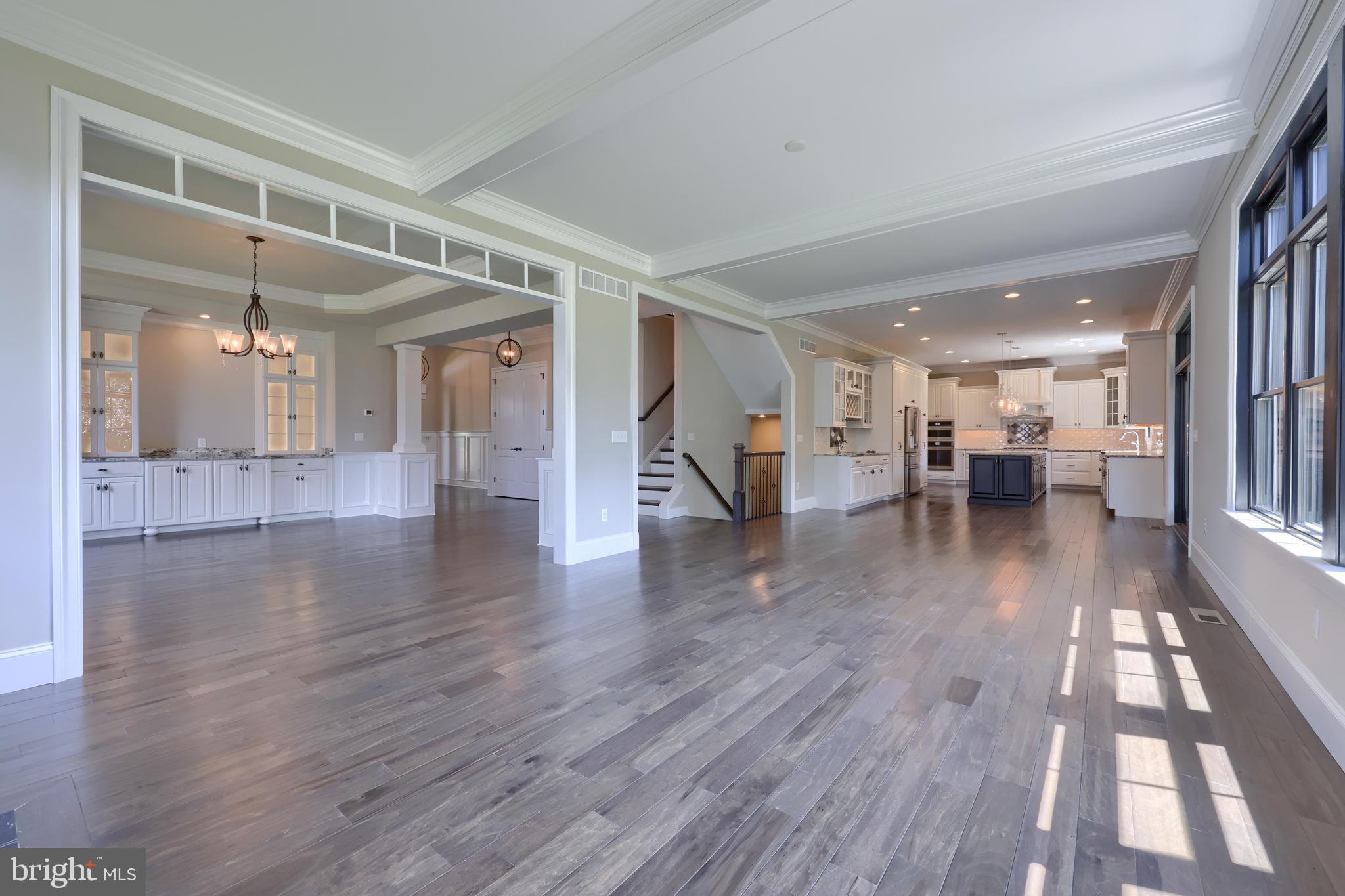 428 Southampton Drive Lititz, PA 17543 - Photo 21 of 60 Family room