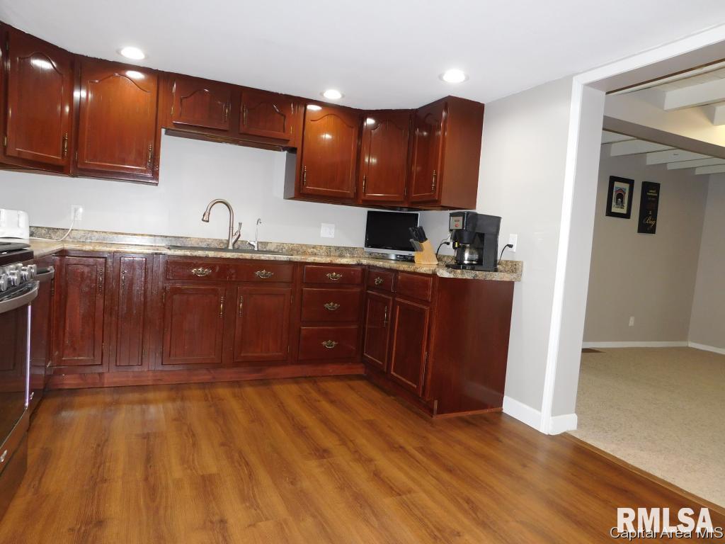 8438 Thomas Road Rochester, IL 62563 - Photo 6 of 27