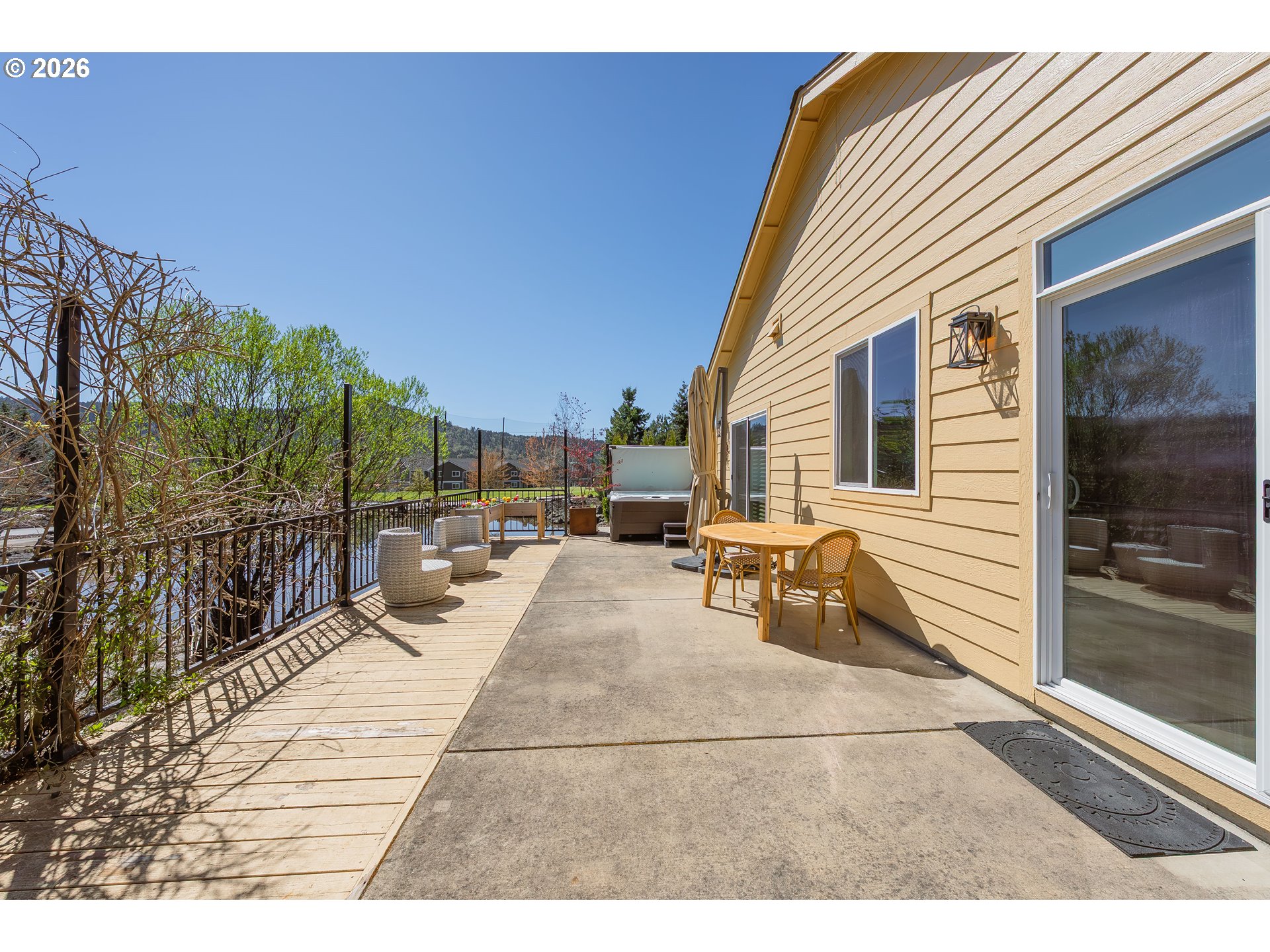 420 Backwater Loop Sutherlin, OR 97479 - Photo 33 of 43