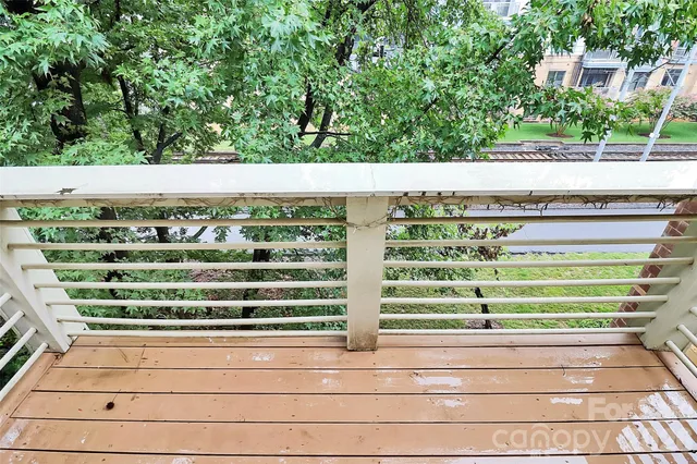 a view of outdoor space