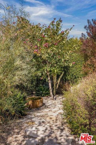 $2,998,000 | 600 North Citrus Avenue, Los Angeles, CA 90036