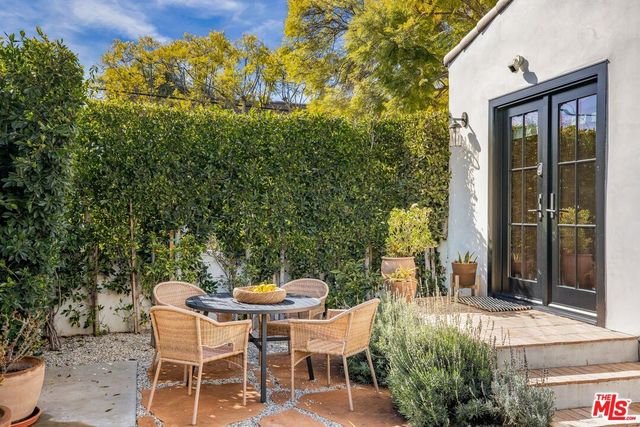 $2,998,000 | 600 North Citrus Avenue, Los Angeles, CA 90036