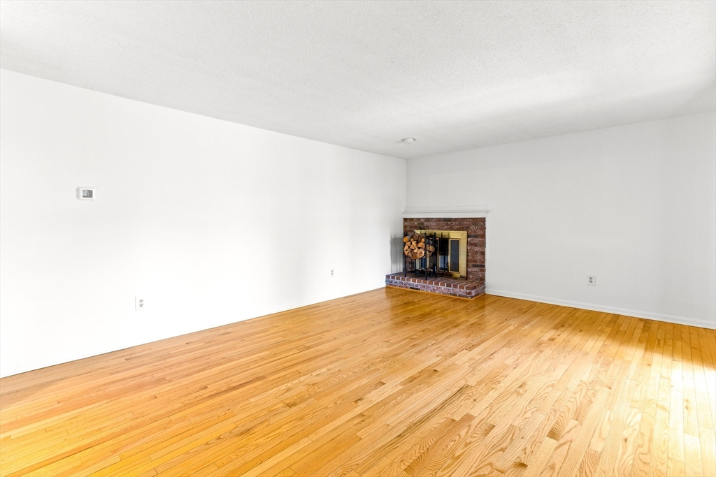 77 Trailside Way, Unit 77 Ashland, MA 01721 - Photo 3 of 38 Gallery Image 3