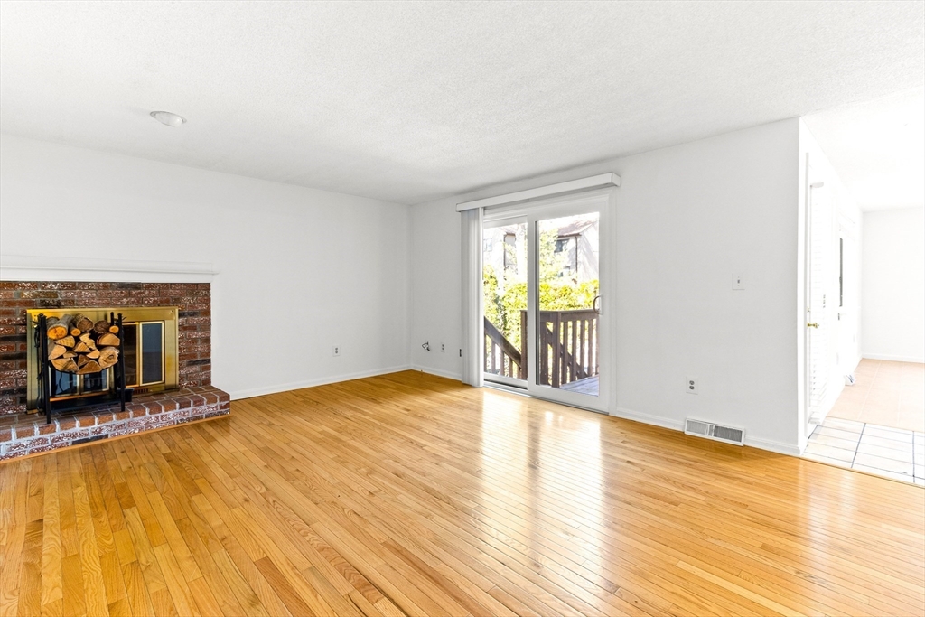 77 Trailside Way, Unit 77 Ashland, MA 01721 - Photo 4 of 38 Gallery Image 4