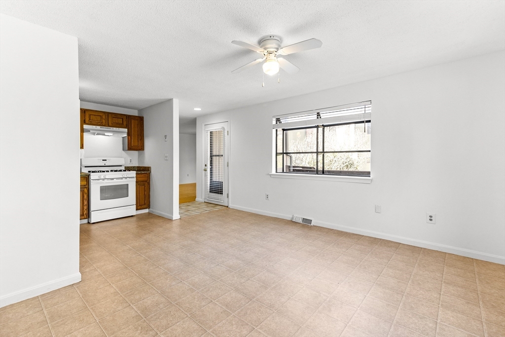 77 Trailside Way, Unit 77 Ashland, MA 01721 - Photo 7 of 38 Gallery Image 7