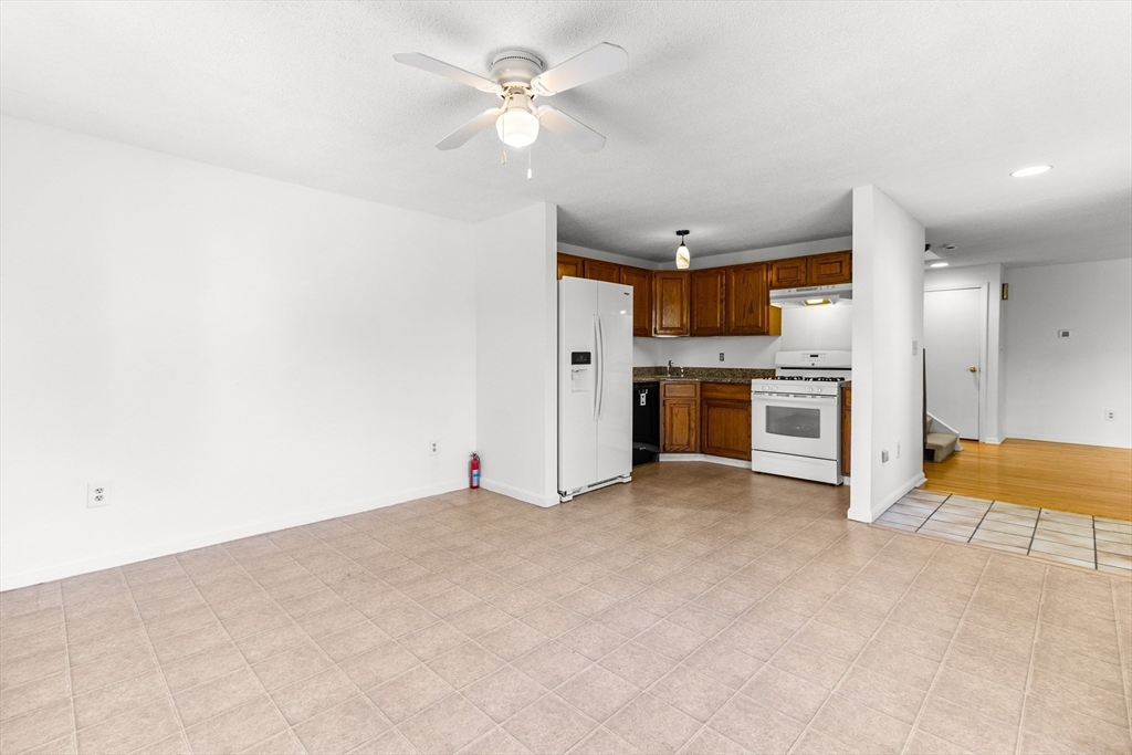 77 Trailside Way, Unit 77 Ashland, MA 01721 - Photo 8 of 38 Gallery Image 8