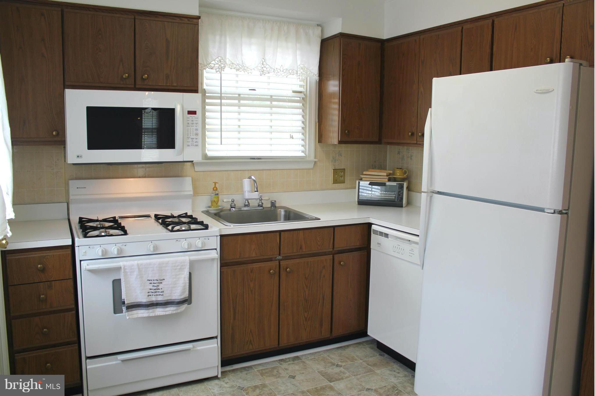 1812 Cromwood Road Baltimore, MD 21234 - Photo 12 of 25 Kitchen