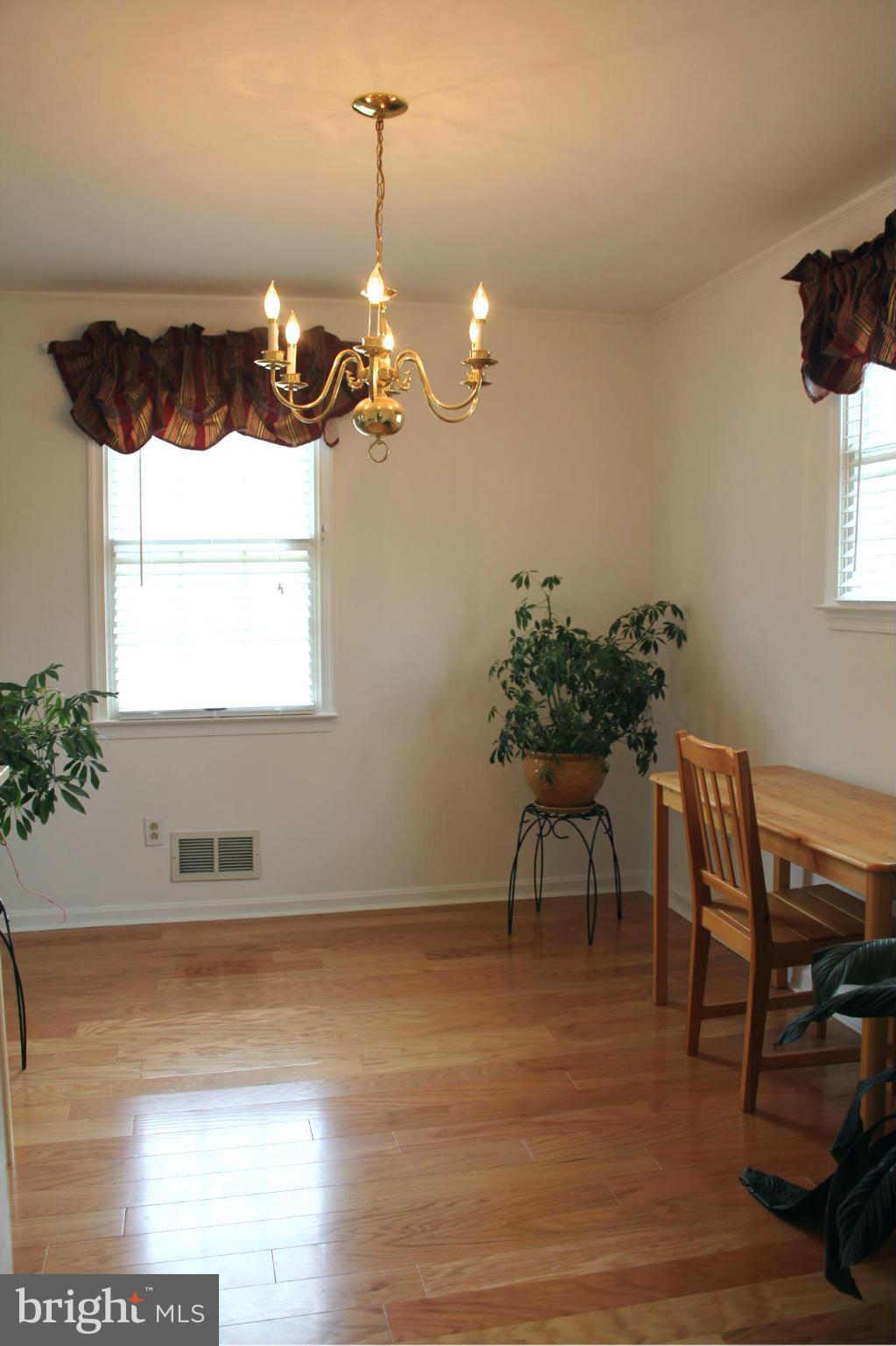 1812 Cromwood Road Baltimore, MD 21234 - Photo 9 of 25 Dining Room