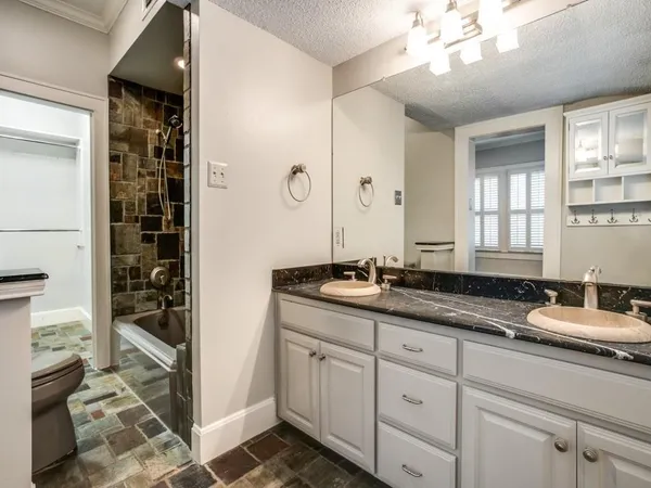 $925,000 | 5606 Mercedes Avenue, Dallas, TX 75206