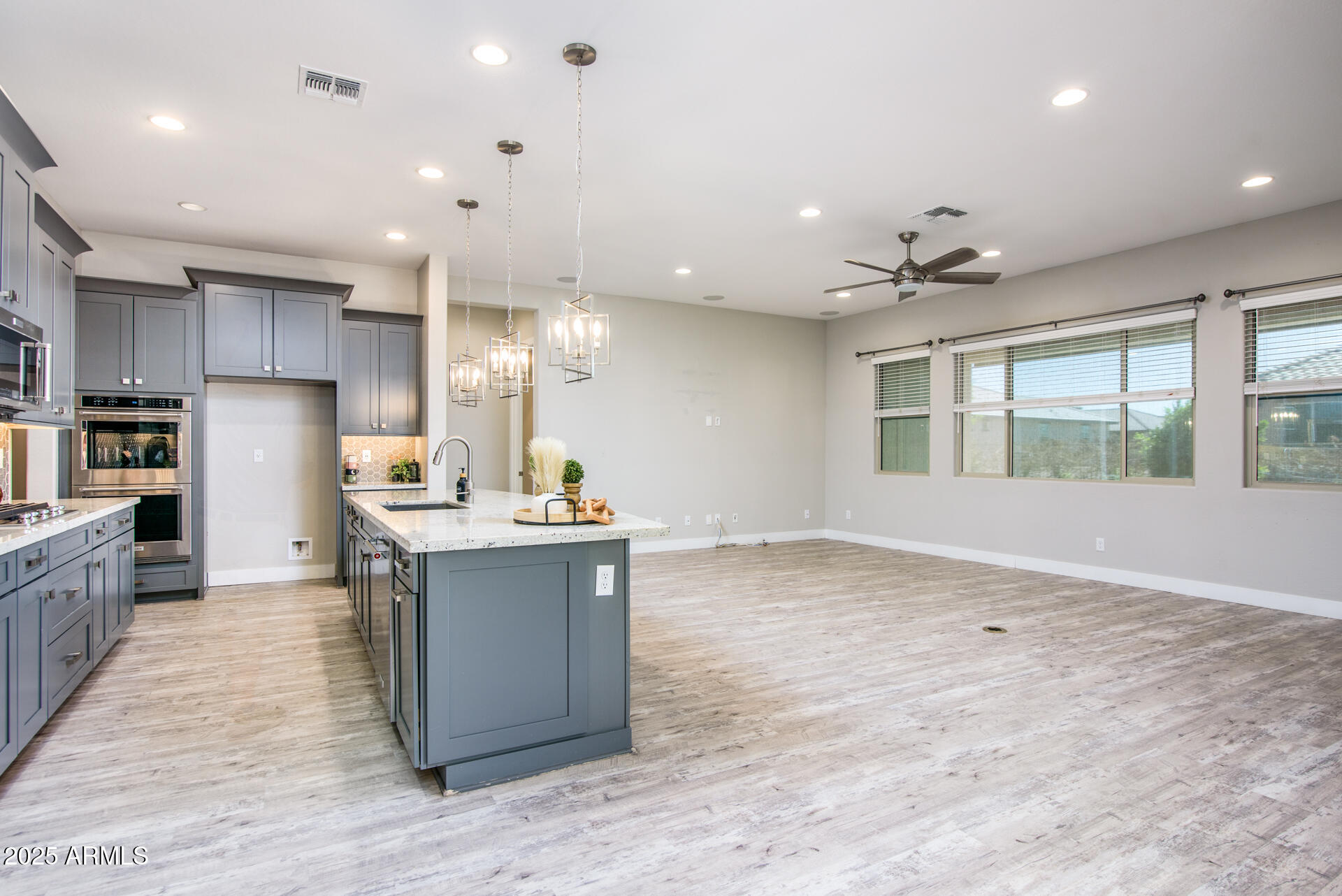 21093 North Willow Road Maricopa, AZ 85138 - Photo 15 of 66 Kitchen/Family room