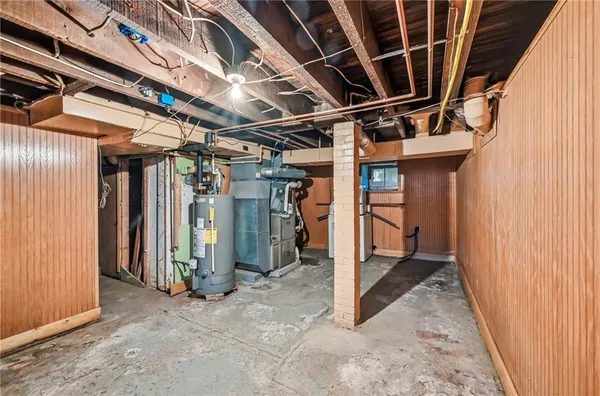 a view of under construction room