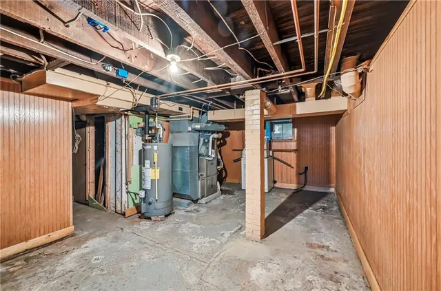 a view of under construction room