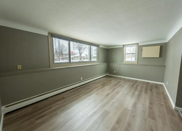 $370,000 | 1836 Mechanic Avenue, St. Paul, MN 55119