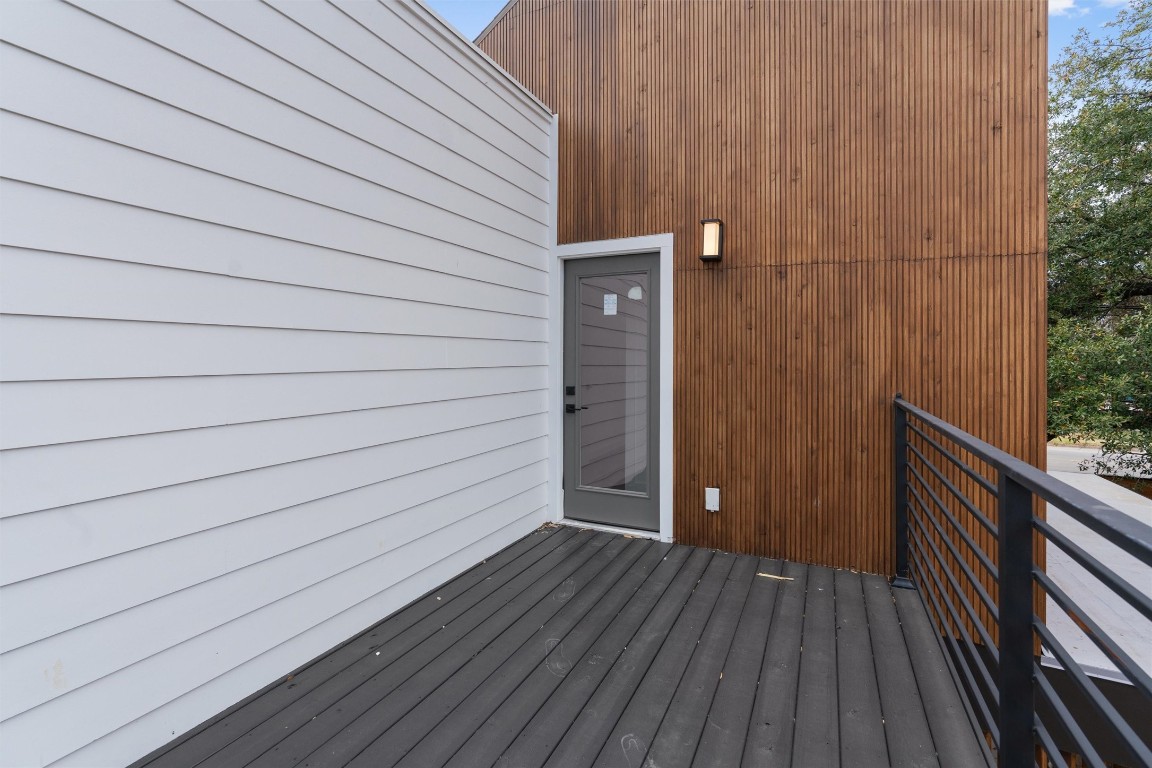 5601 Manor Road, Unit A Austin, TX 78723 - Photo 23 of 35 a view of outdoor space and deck