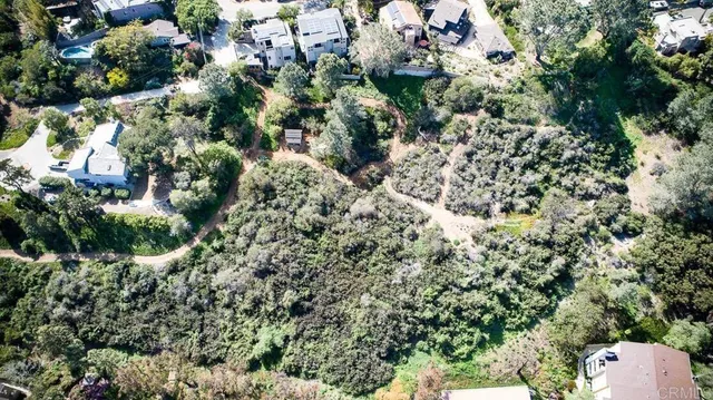 a view of a house with a park