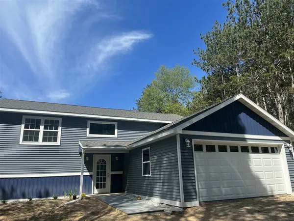 $364,900 | 891 North White Birch Drive, Ludington, MI 49431