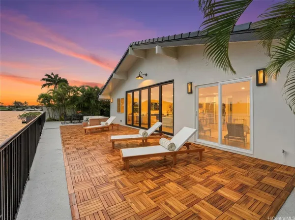 $3,150,000 | 7157 Makaa Street, Honolulu, HI 96825