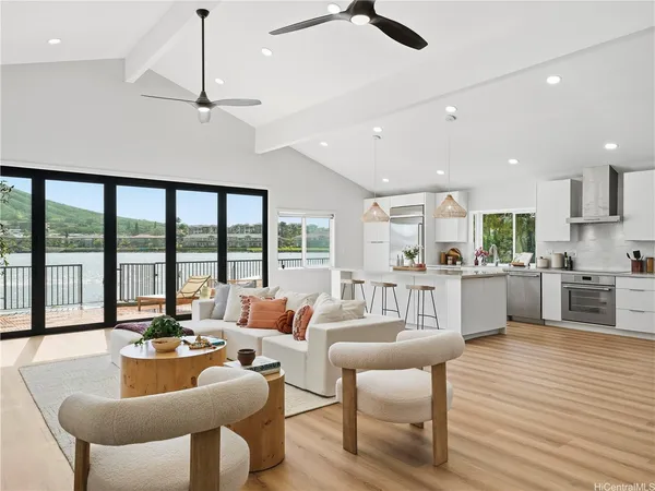 $3,150,000 | 7157 Makaa Street, Honolulu, HI 96825