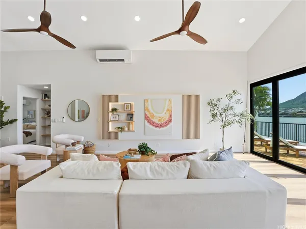 $3,150,000 | 7157 Makaa Street, Honolulu, HI 96825