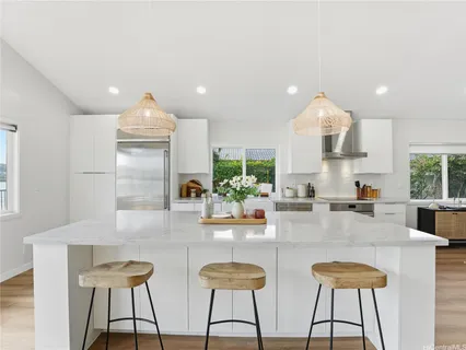 $3,150,000 | 7157 Makaa Street, Honolulu, HI 96825