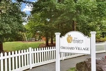 $765,000 | 28 McIntosh Drive, Unit 22, Stow, MA 01775