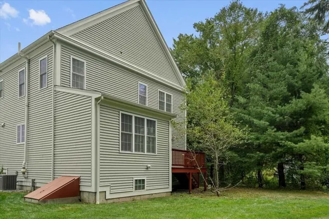 $765,000 | 28 McIntosh Drive, Unit 22, Stow, MA 01775